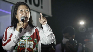 Keiko Fujimori, candidata à presidência do Peru, em manifestação