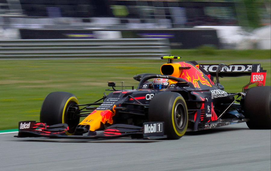 Piloto Max Verstappen, da Red Bull Rancing, no GP da Estíria