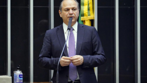 Ricardo Barros em sessão da Câmara dos Deputados