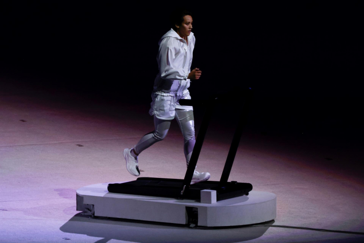 Homenagem a Arisa Tsubata, atleta de boxe, n&atilde;o conseguiu se classificar para os Jogos pois as seletivas de Boxe foram canceladas.