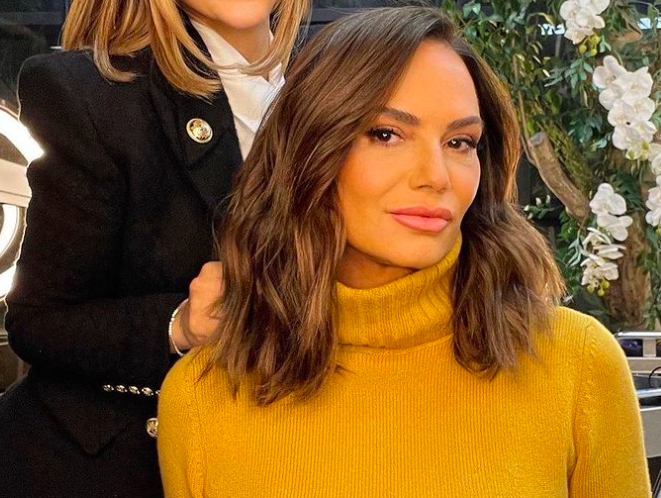 Luiza Brunet mostrando o novo cabelo