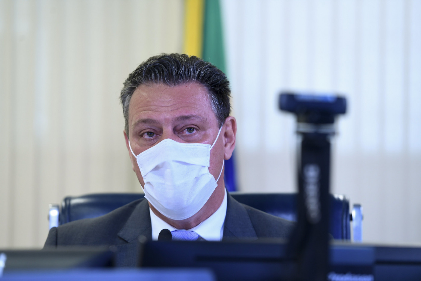 Senador Carlos Fávaro durante sessão