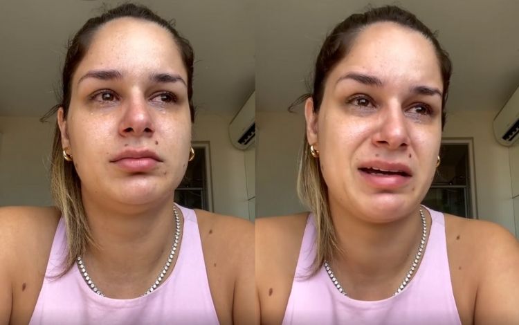 Pamella Holanda chorando em vídeo