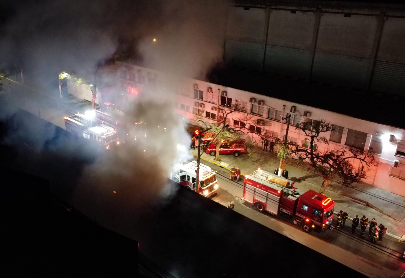 Cinemateca na Vila Leopoldina pega fogo, na cidade de São Paulo, SP
