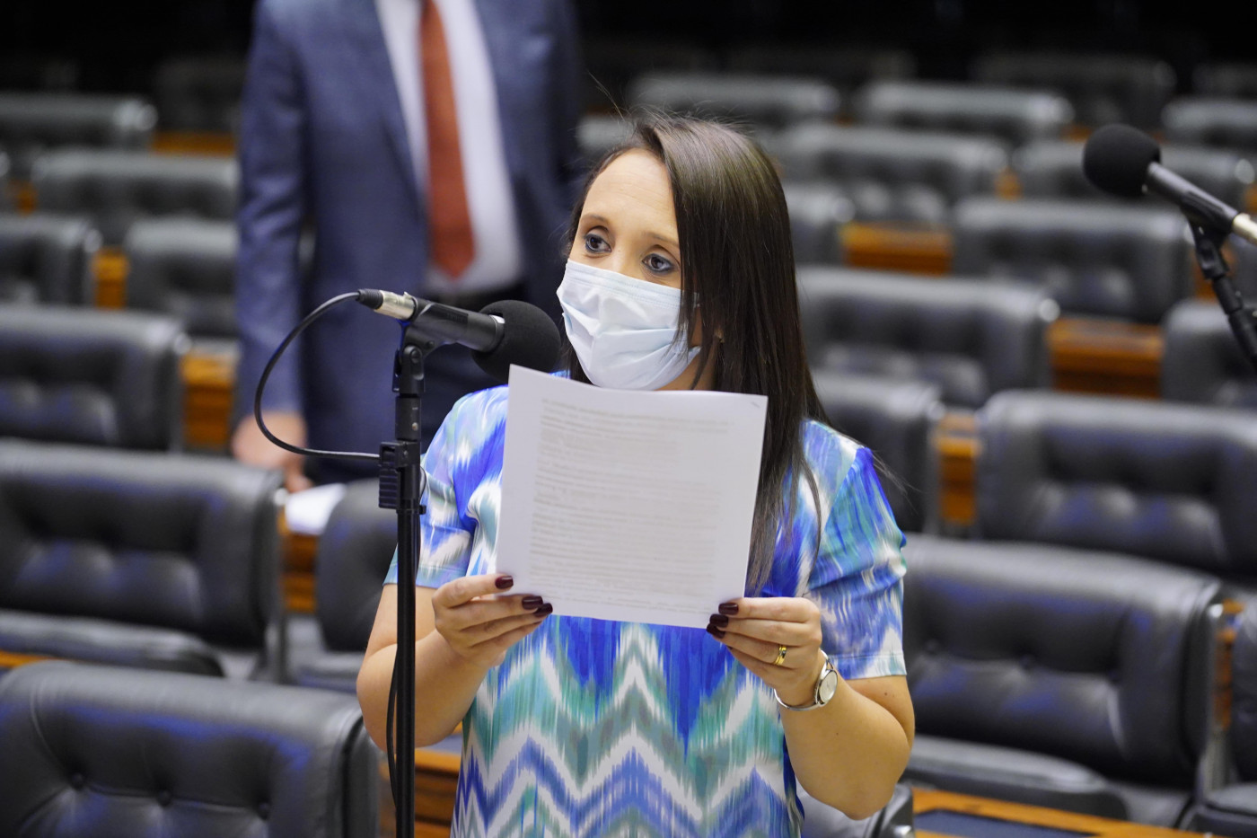 Deputada federal Renata Abreu em sessão na Câmara