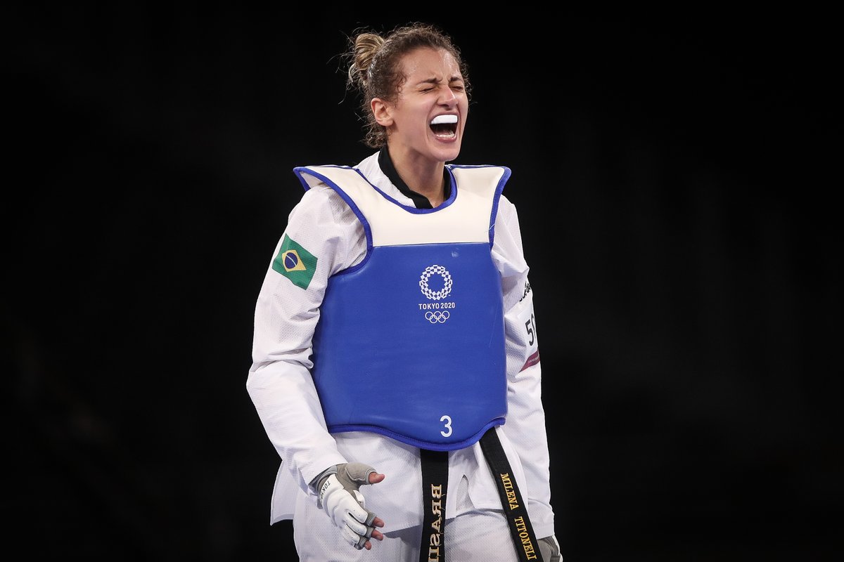 No taekwondo, Milena Titoneli perdeu nas quartas de final