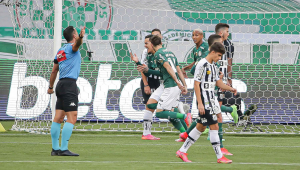 O Palmeiras venceu o Santos em confronto válido pela 11ª rodada do Brasileirão 2021