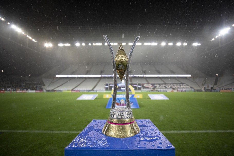 Palmeiras e Corinthians abrem final do Brasileirão Feminino