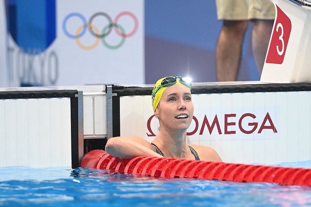 australina Emma McKeon na piscina