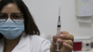 Ministério da Saúde admite necessidade de terceira dose da vacina contra a Covid-19