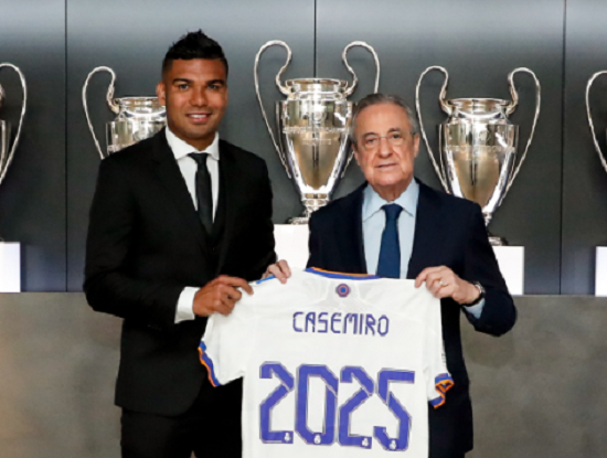Casemiro renovou com o Real Madrid até 2025