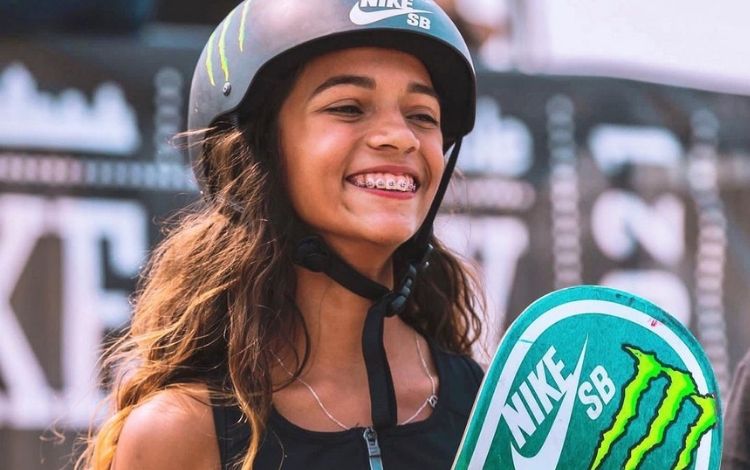 Rayssa Leal desembarca em Los Angeles para disputa de etapa do Mundial de  skate street | Jovem Pan