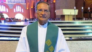 Padre Paulo Francisco Santana Ribeiro
