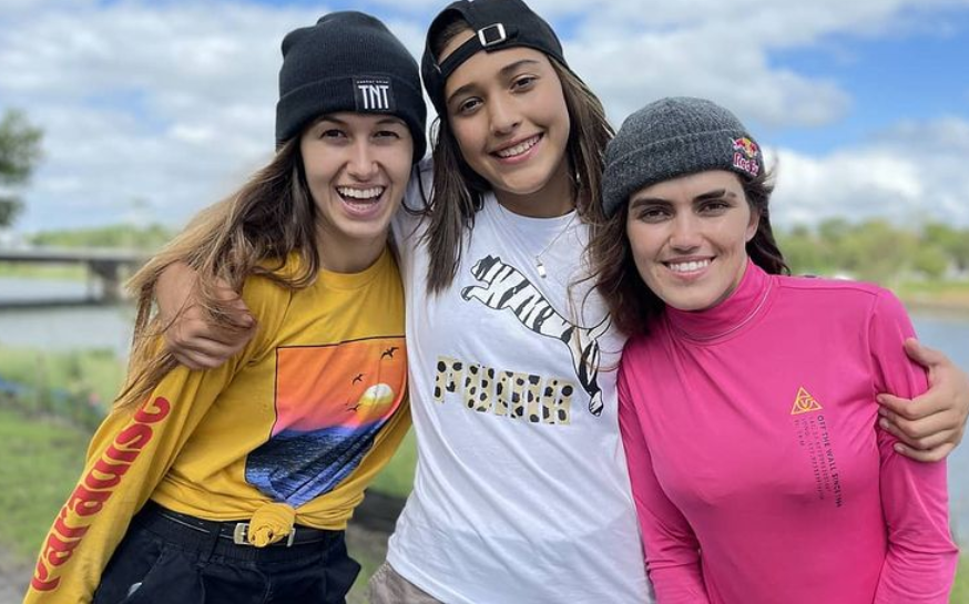 Conheça a dupla do skate park que é esperança de medalha do