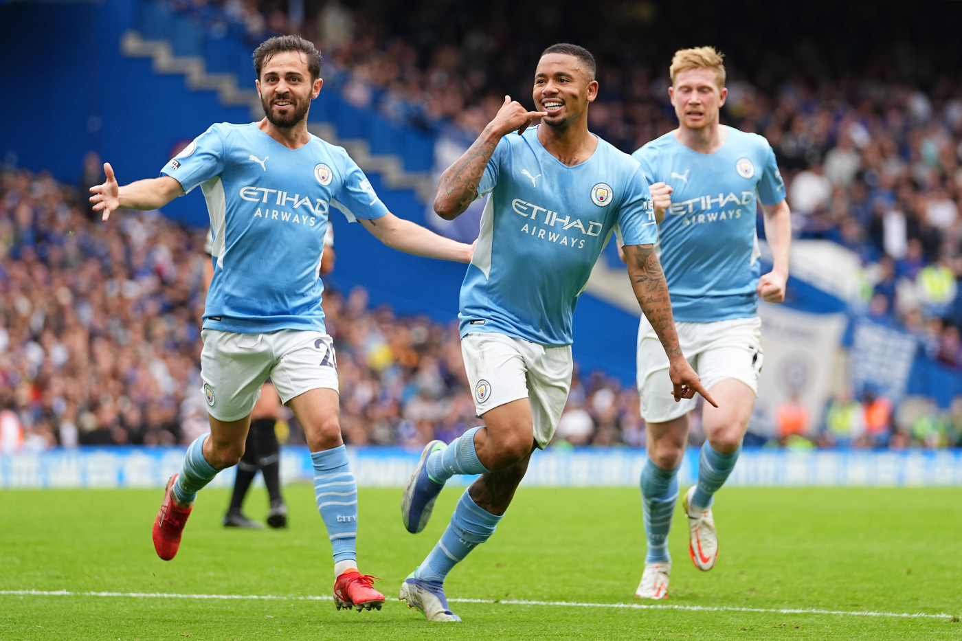 Em jogo com oito golos, Chelsea-Manchester City acaba empatado