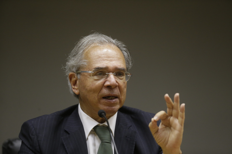 ‘Fantasma do socialismo ainda assombra a América Latina’, diz Paulo Guedes