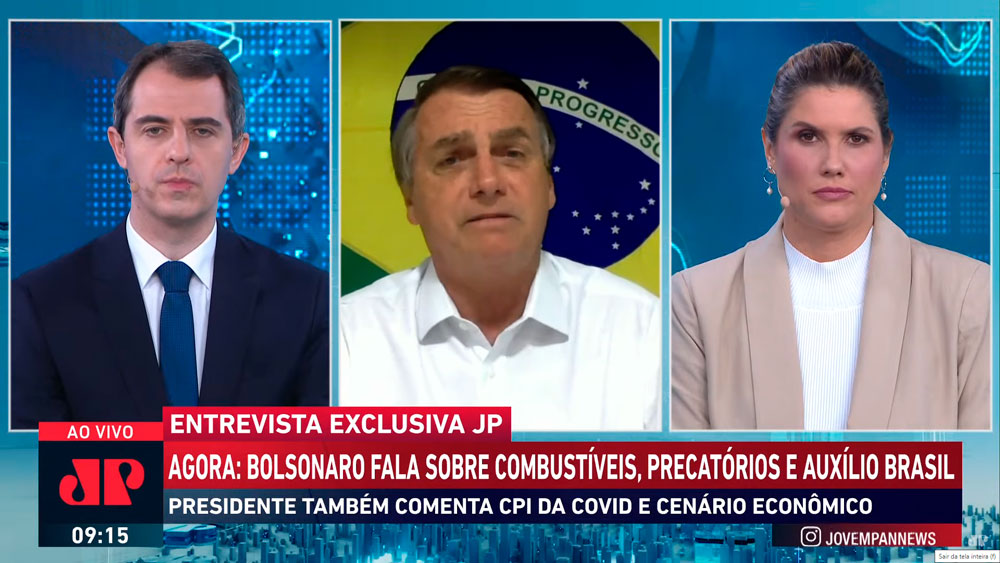Imagem da transmissão televisa da entrevista do presidente Jair Bolsonaro ao Jornal da Manhã