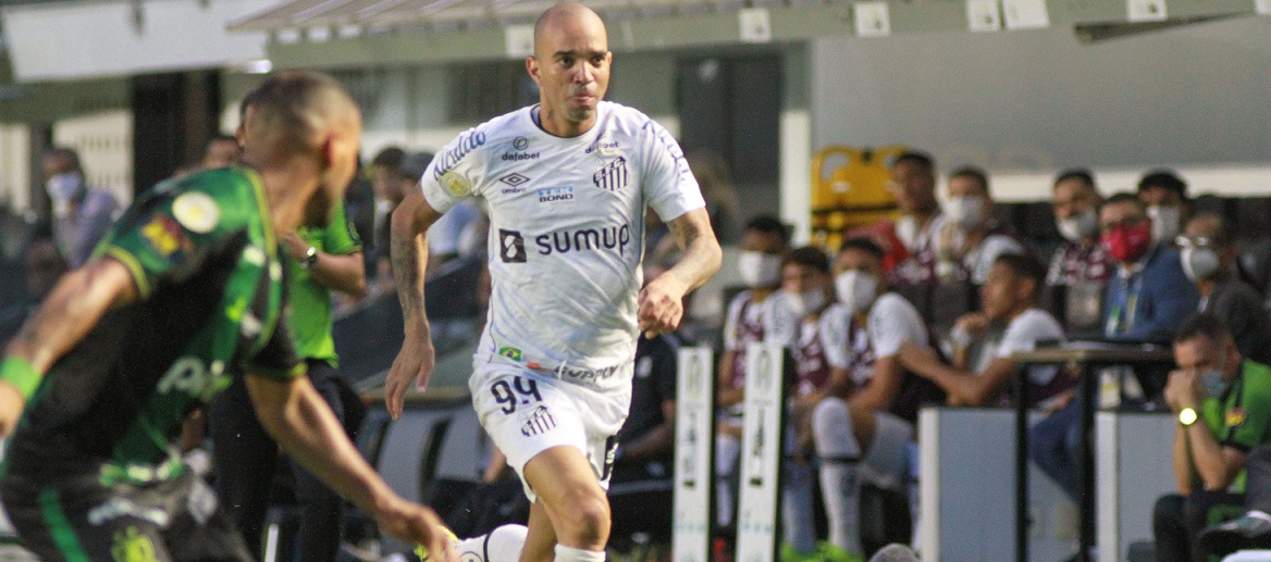Diego Tardelli em partida do Santos contra o América-MG