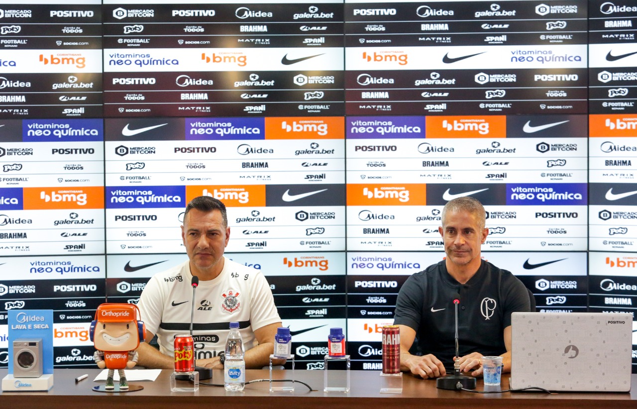 Sylvinho agora assume objetivos e diz que Corinthians quer ser campeão