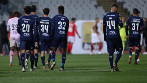 Belenenses e Benfica jogaram pelo Campeonato Português no sábado (27).