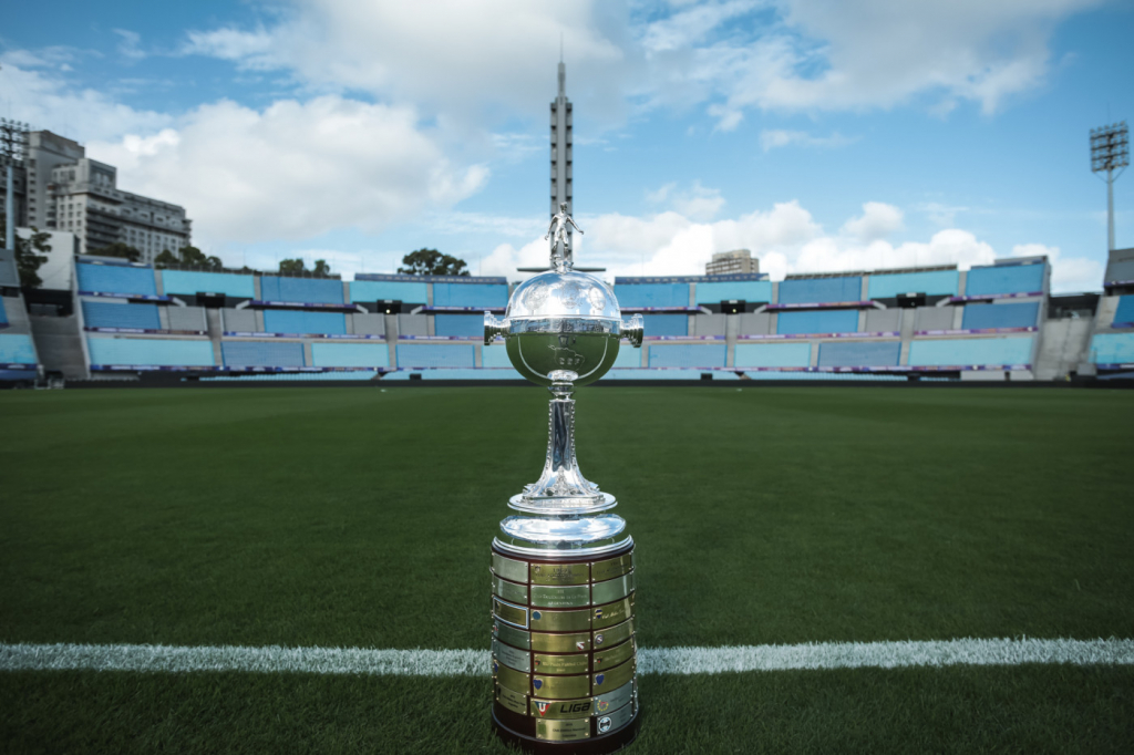 Palmeiras x Flamengo: jogo virou clássico mais quente do que regionais