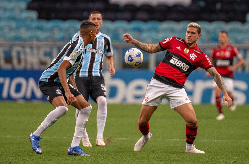 Lance do jogo entre Flamengo e Grêmio