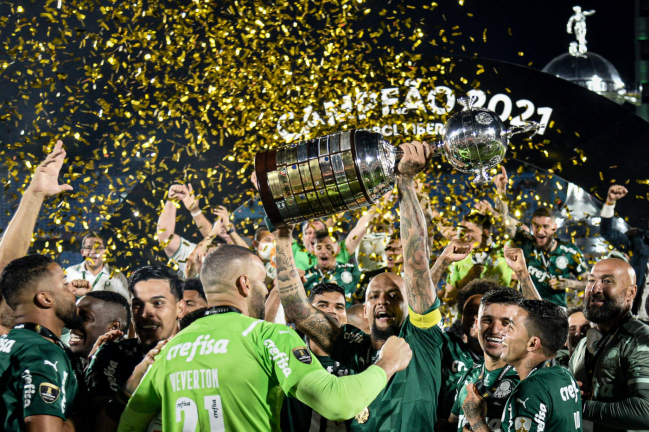 Palmeiras foi campeão da Libertadores 2021 sobre o Flamengo