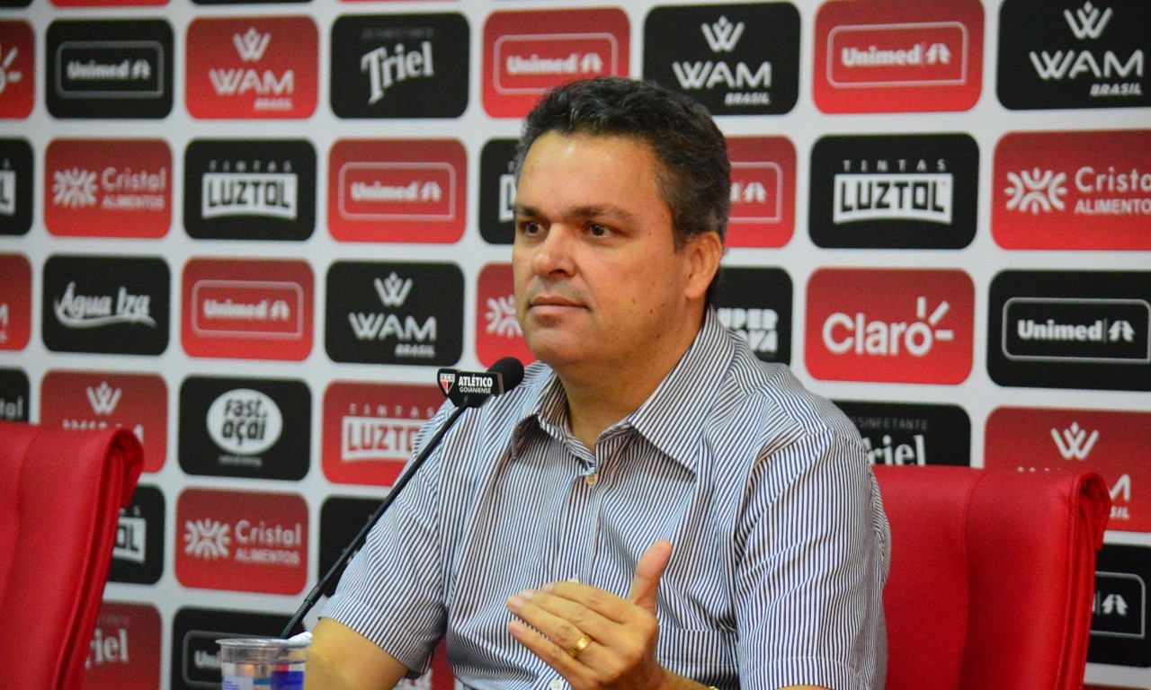 Adson Batista é o presidente do Atlético-GO