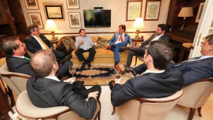Silvio Santos com Bolsonaro e ministros do governo
