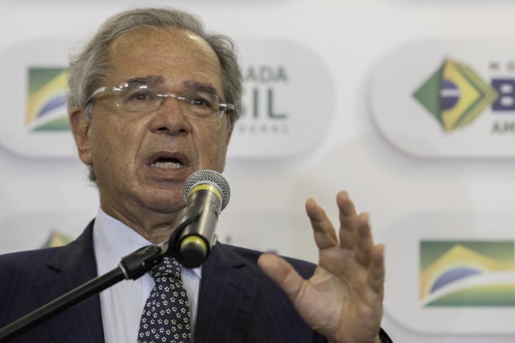 O ministro da Economia, Paulo Guedes, durante coletiva de imprensa do Fórum "Moderniza Brasil - Ambiente de Negócios"