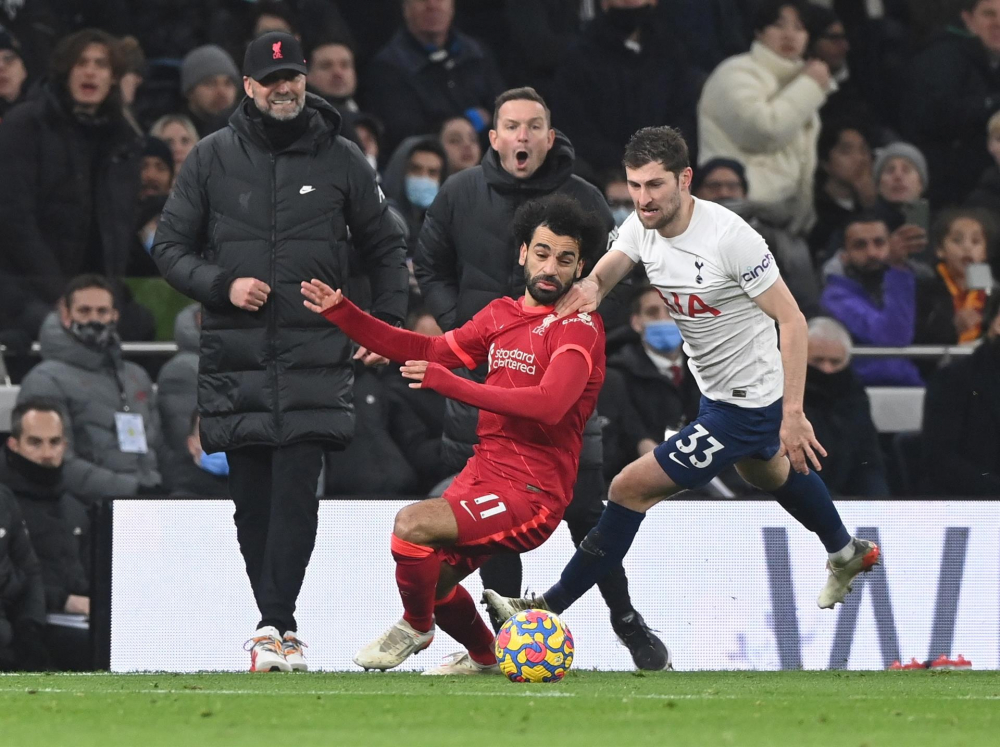 Tottenham e Liverpool empataram em 2 a 2 em jogo válido pelo Campeonato Inglês