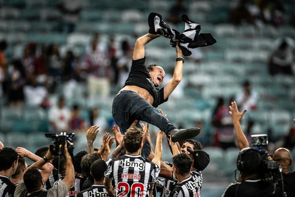 Cuca levou o Atlético-MG ao bicampeonato do Brasileirão