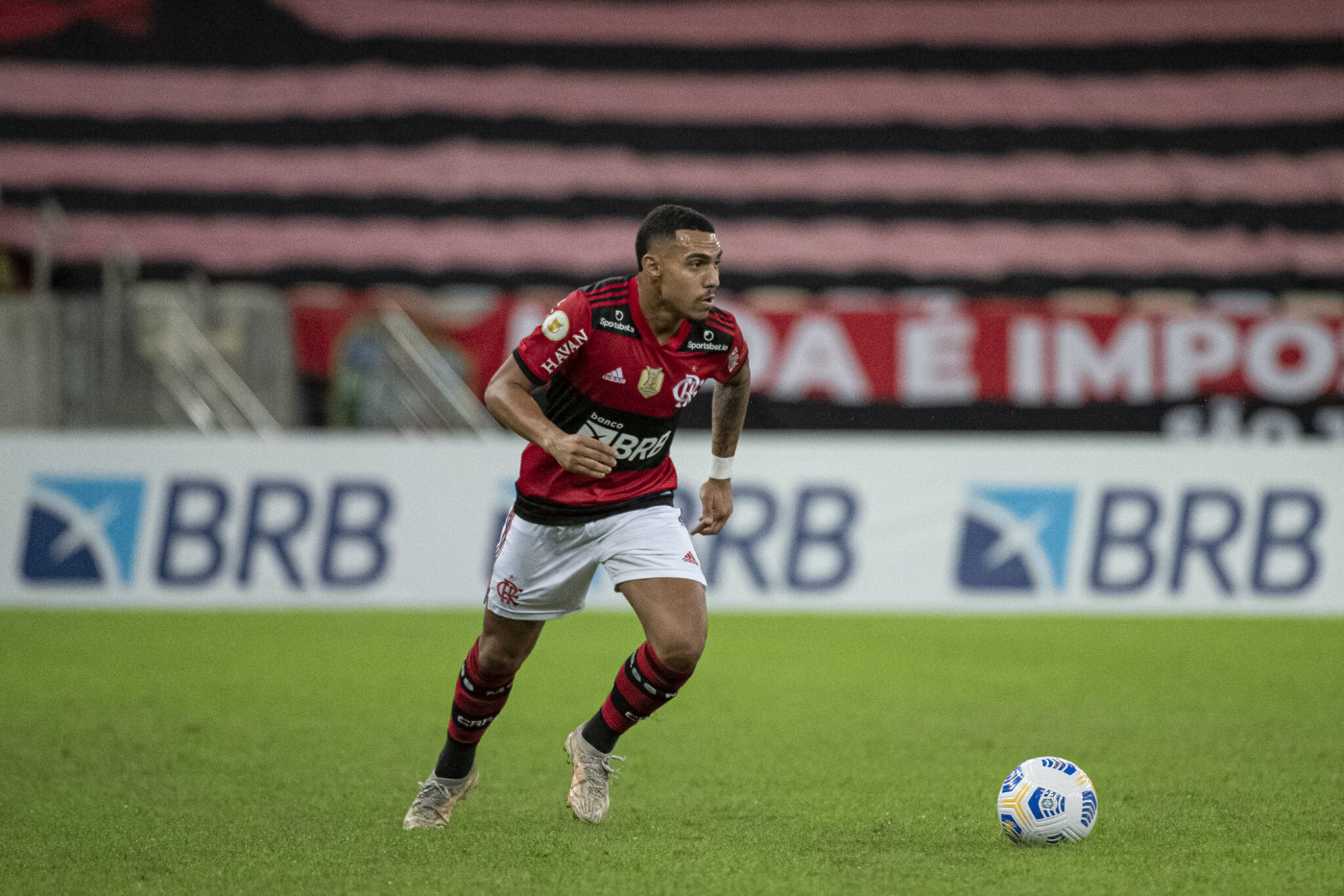 Matheuzinho lateral do Flamengo