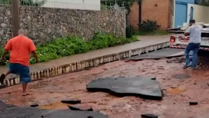 Chuvas em barretos destruíram partes do asfalto