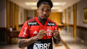 Flamengo anuncia contratação do atacante Marinho, ex-Santos