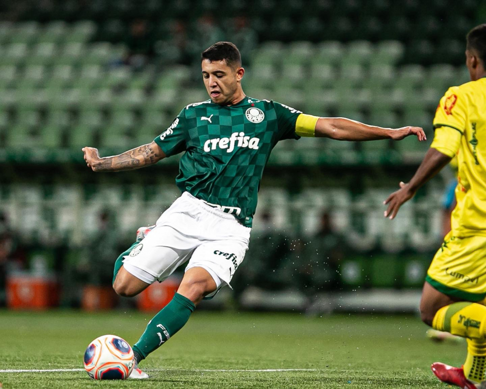 Pedro Bicalho, capitão do Palmeiras sub-20, testou positivo para Covid-19