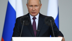 O presidente da Rússia, Vladimir Putin, fazendo um pronunciamento