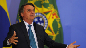presidente Jair Bolsonaro durante cerimônia para divulgação dos novos critérios de desconto e renegociação das dívidas do Financiamento Estudantil (Fies