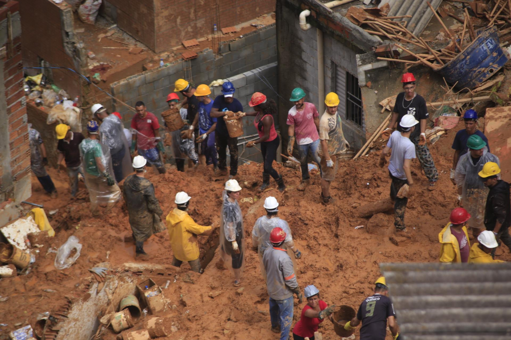 Em 1 Mês São Paulo Tem Mais Mortes Por Deslizamentos Que Em Todo 2021 Jovem Pan 