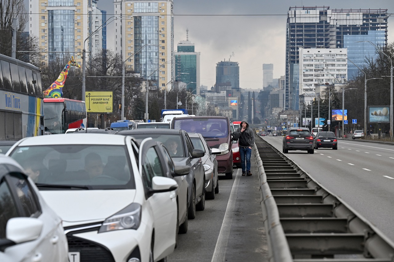 Trânsito na saída de Kiev