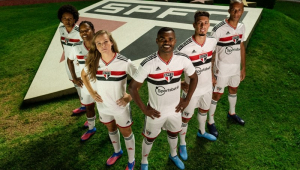 Novo uniforme do São Paulo comemora os trinta anos do primeiro título da Libertadores
