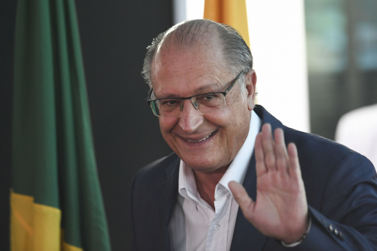 Alckmin afirma que reforma tributária deve impulsionar exportações brasileira