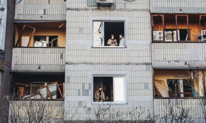 área residencial atacada na Ucrânia