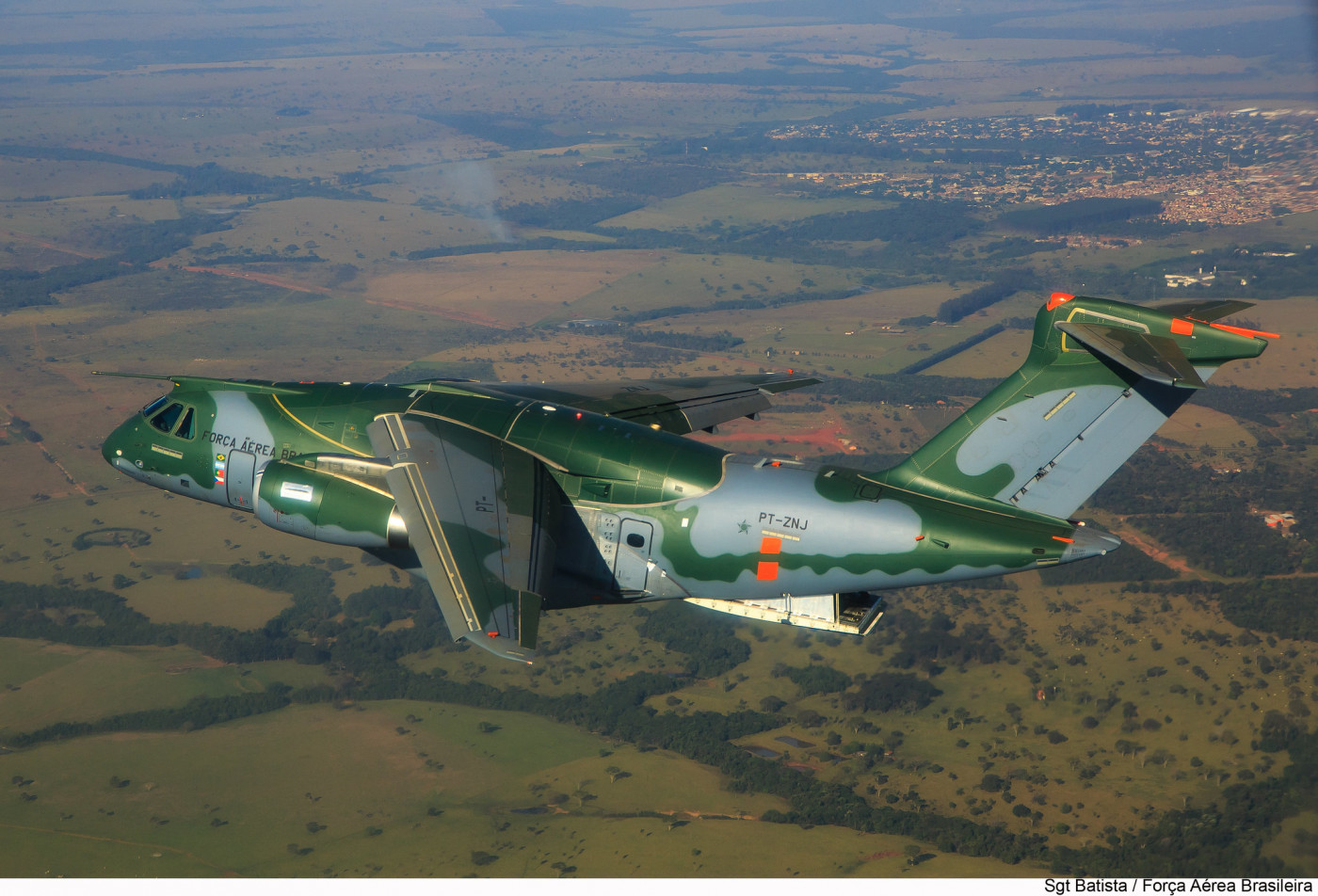 Força Aérea Brasileira enviará avião para resgatar brasileiros que deixaram  a Ucrânia