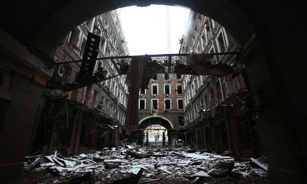 Destruição na Ucrânia provocada por bombardeio russo
