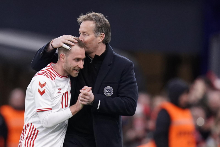 Após parada cardíaca, Eriksen volta a marcar em jogo com a Dinamarca 1 ce81f244b188860a71af675812c0f1c0ba690c41w