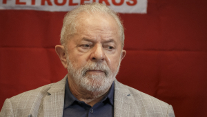 Lula durante evento do Sindicato dos Petroleiros no Rio de Janeiro