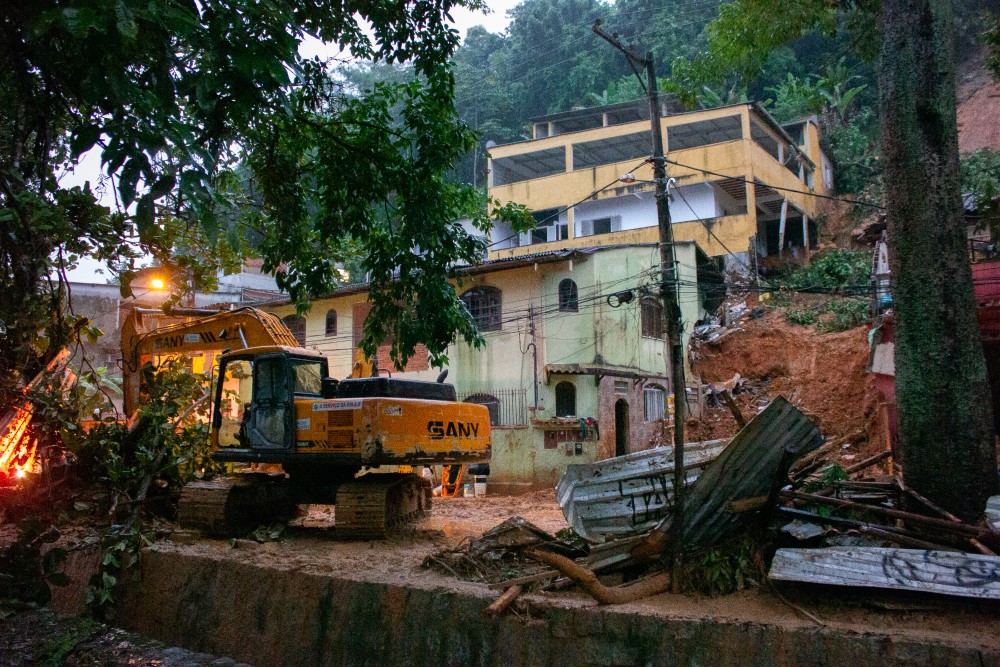 Chuvas no Estado do Rio de Janeiro deixam 14 mortos e pelo menos cinco  desaparecidos | Jovem Pan