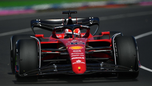 A Ferrari foi a mais rápida nos treinos de sexta-feira na Austrália