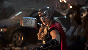 Chris Hemsworth anuncia fim das filmagens de Thor: Love and Thunder